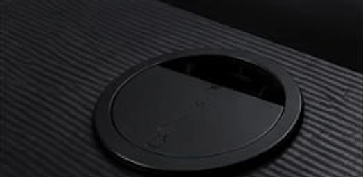 Pasacables circular integrado en la cubierta
